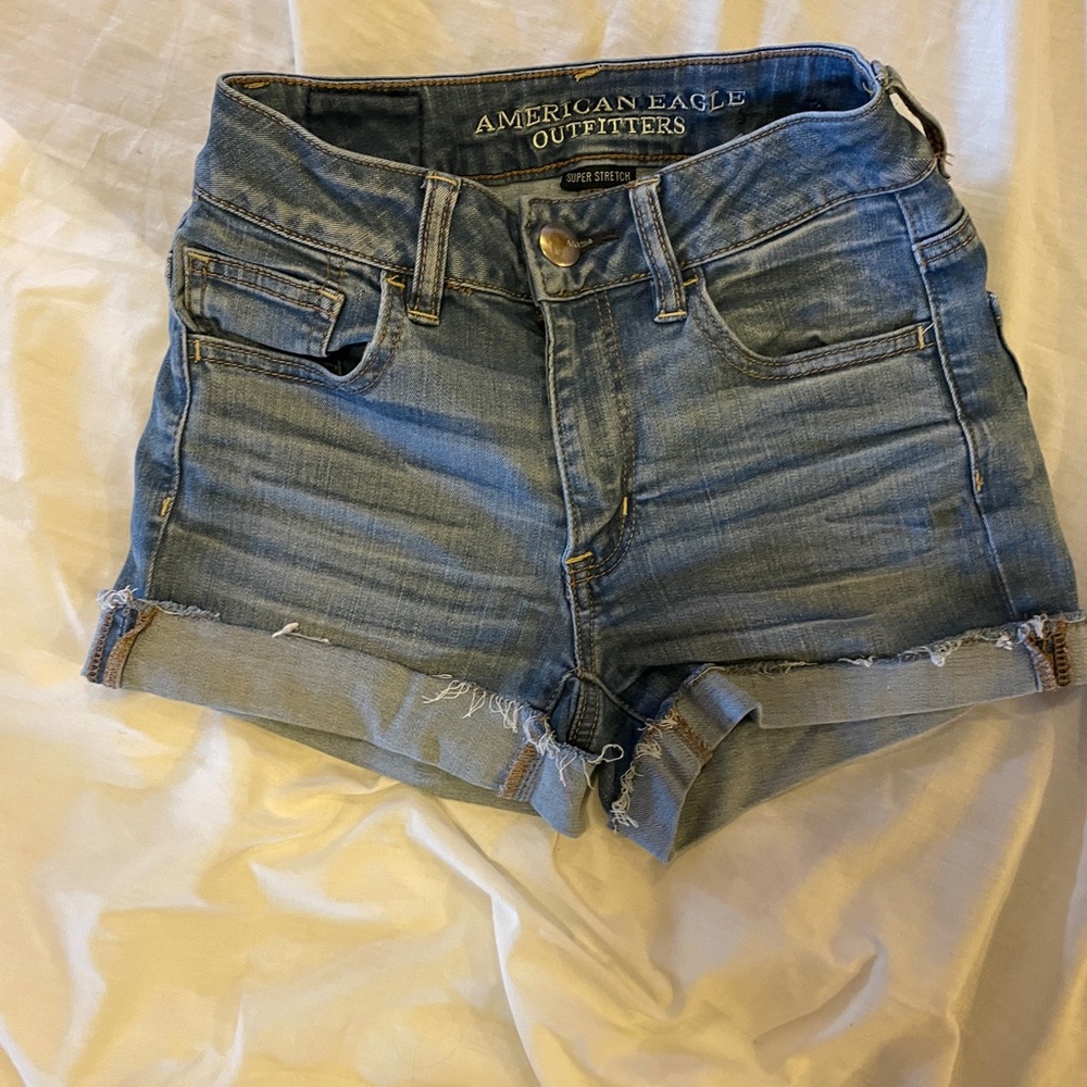 American Eagle Outfitters Hi-Rise shorts size 00